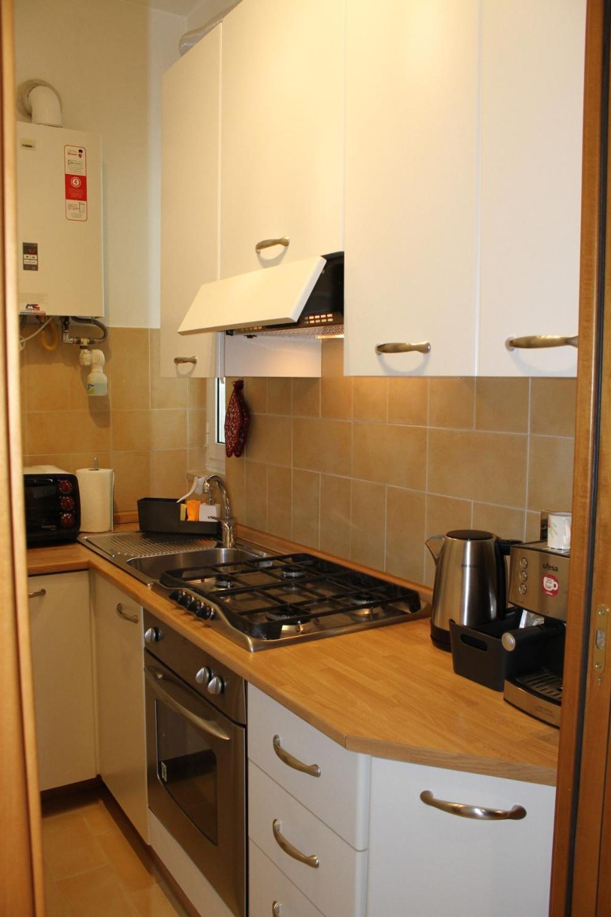 Interno 10 * Roma